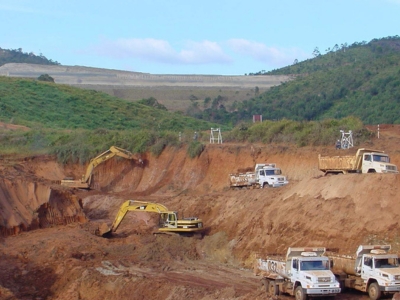 mineracao_operacao_carregamento_170_a